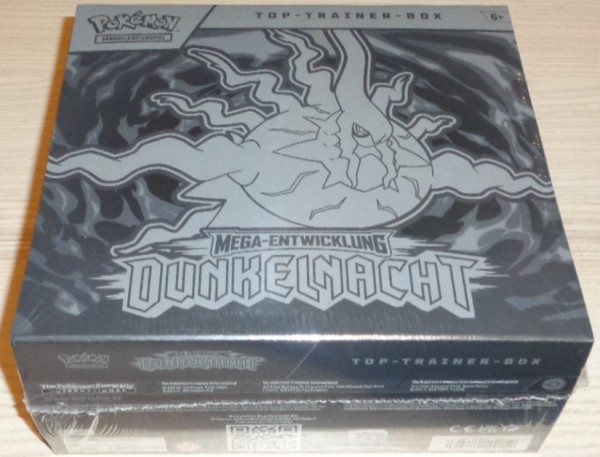 Pokémon Mega-Entwicklung: Dunkelnacht Top-Trainer-Box (D)