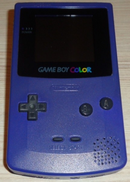 Game Boy Color &quot;Violett&quot;