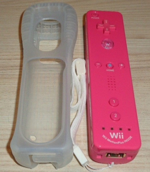 Remote Controller inkl. Motion Plus für Nintendo Wii &amp; WiiU "Pink" (original)