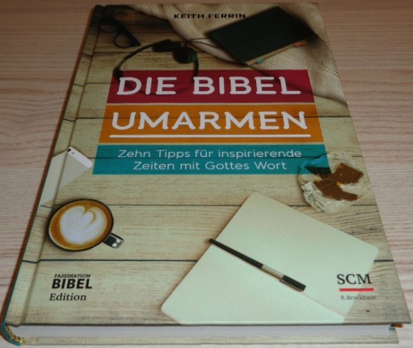 Die Bibel umarmen