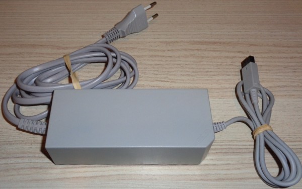 Netzteil für Nintendo Wii (original)