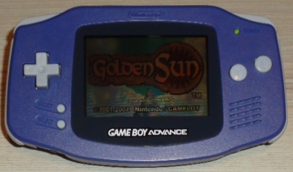 Game Boy Advance &quot;Violett-Blau&quot;