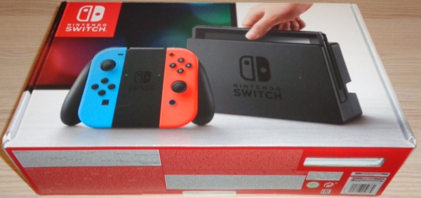 Nintendo Switch Grundgerät &quot;Red/Blue&quot;
