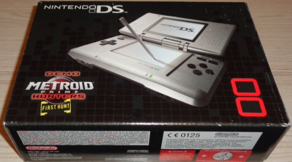 Nintendo DS Grundgerät + Demo Metroid Prime Hunters